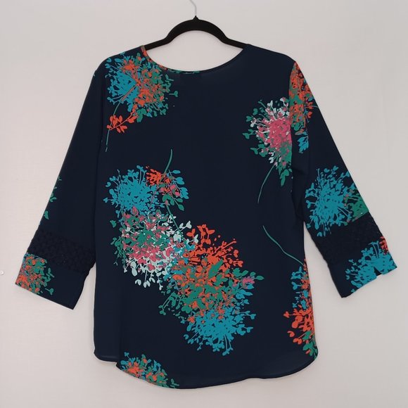 Women's Van Heusen Paint Flower Print Tunic Size Medium - Picture 2 of 10